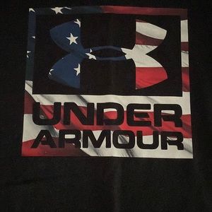 Unde r armor America shirt